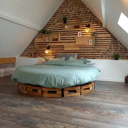 A L'ombre Du Laurier Holiday home