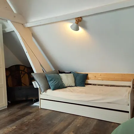 A L'ombre Du Laurier Holiday home