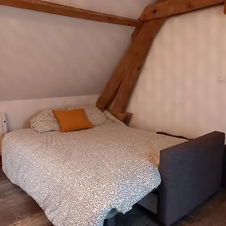 A L'ombre Du Laurier Monchy-au-Bois