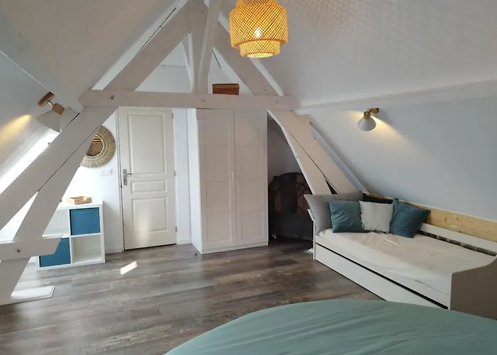 בית נופש A L'ombre Du Laurier *